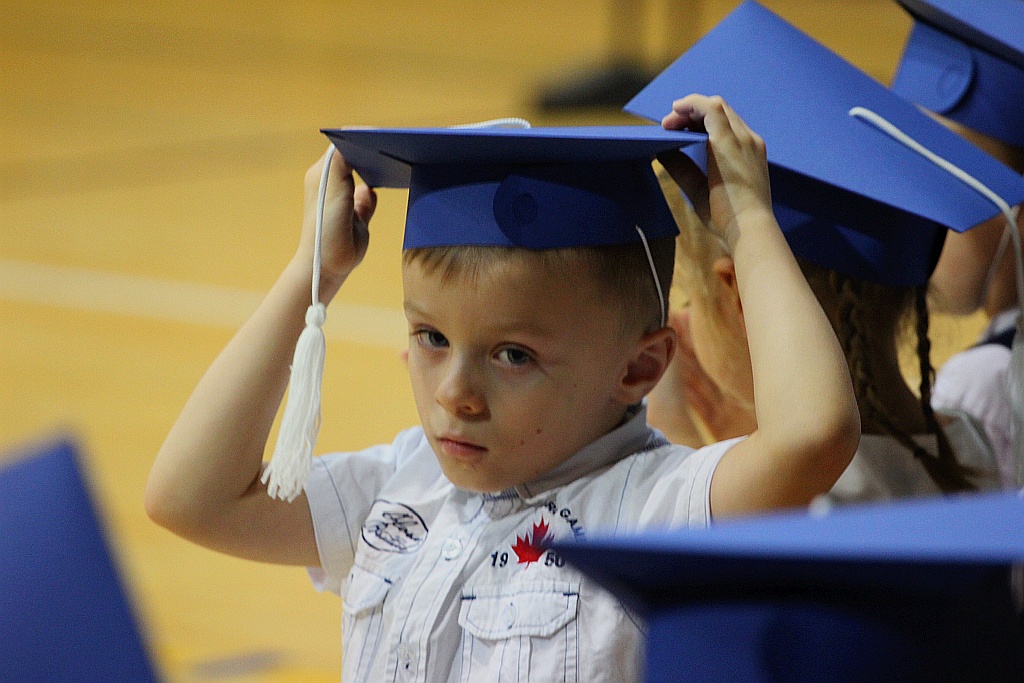 W legnickiej „dwudziestce” odbyło się pasowanie na ucznia