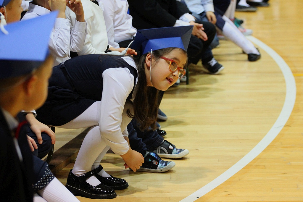 W legnickiej „dwudziestce” odbyło się pasowanie na ucznia