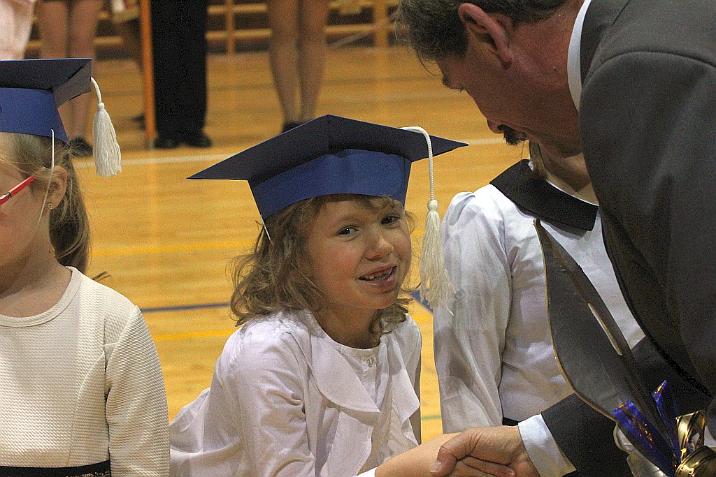 W legnickiej „dwudziestce” odbyło się pasowanie na ucznia