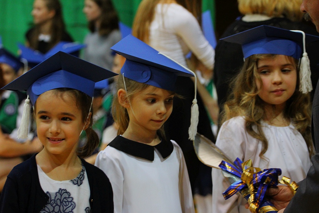 W legnickiej „dwudziestce” odbyło się pasowanie na ucznia