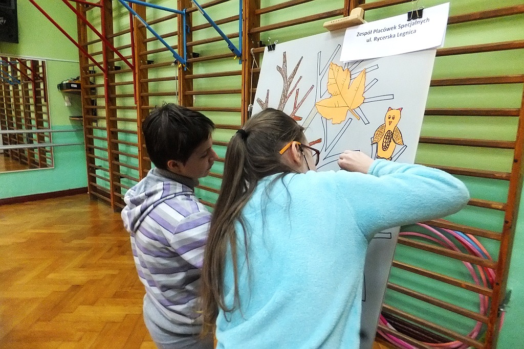 Jesienne Tęczowe Mosty odbyły się w Młodzieżowym Centrum Kultury
