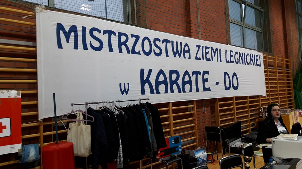 Karate na Piekarach. Tora druga w mistrzostwach