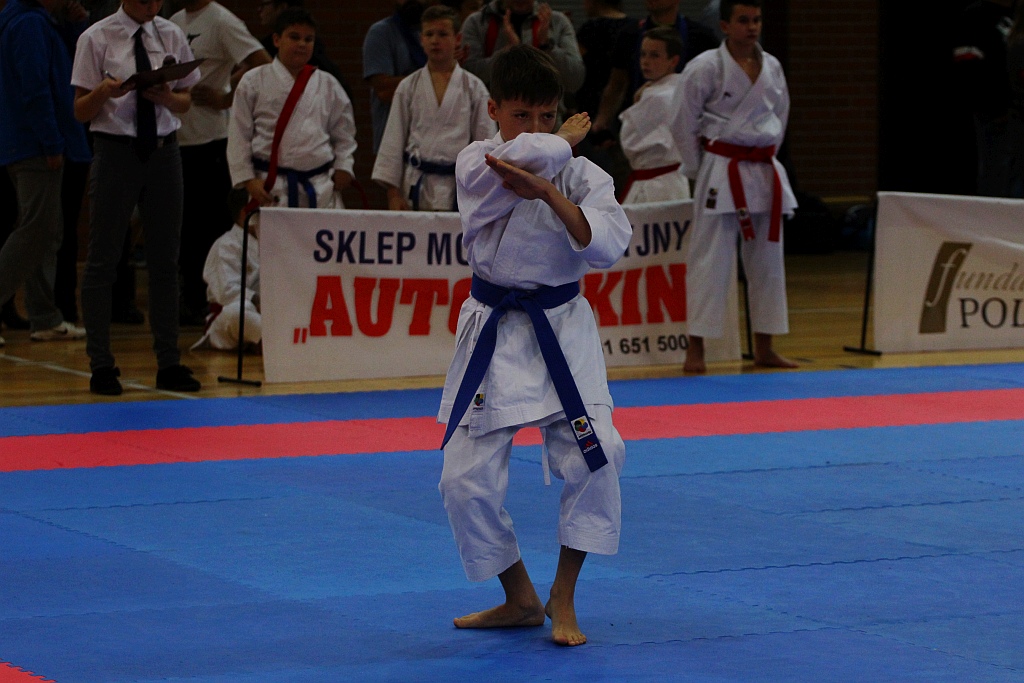 Karate na Piekarach. Tora druga w mistrzostwach