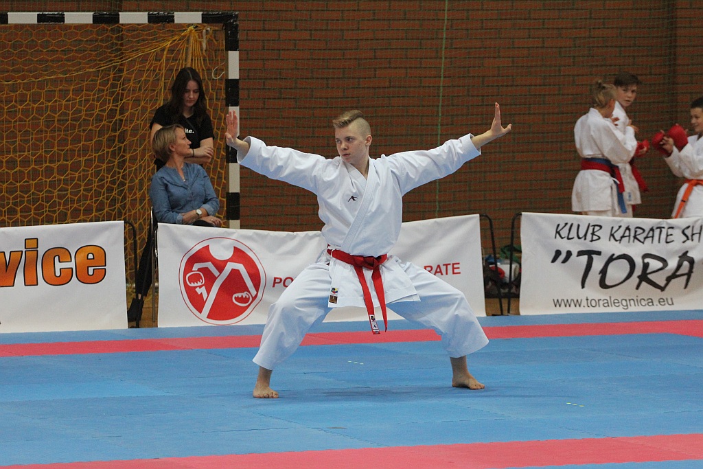 Karate na Piekarach. Tora druga w mistrzostwach