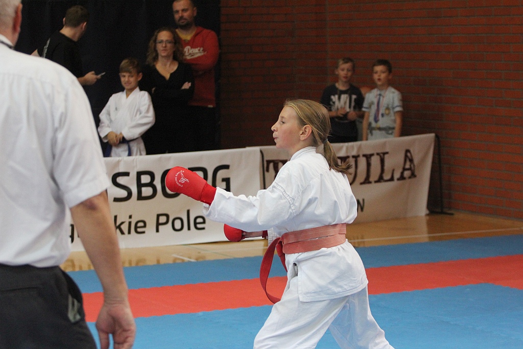 Karate na Piekarach. Tora druga w mistrzostwach