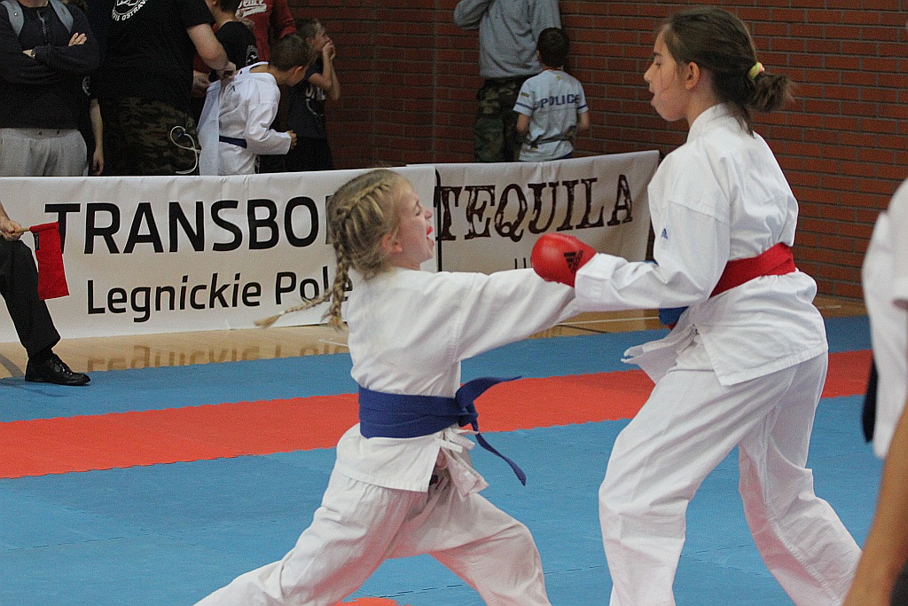 Karate na Piekarach. Tora druga w mistrzostwach
