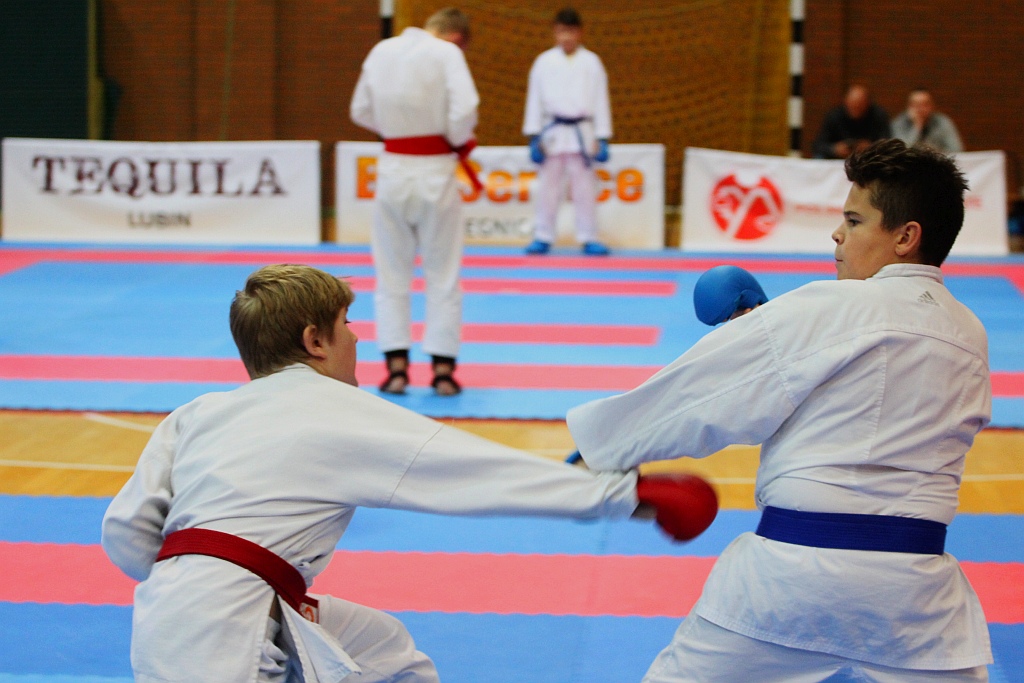 Karate na Piekarach. Tora druga w mistrzostwach