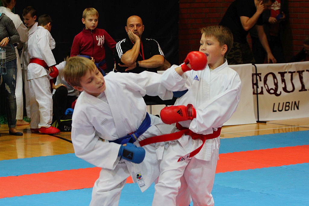 Karate na Piekarach. Tora druga w mistrzostwach