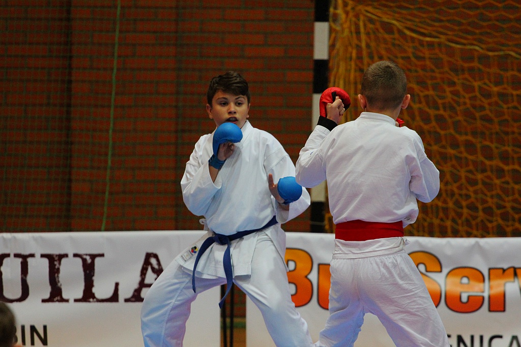Karate na Piekarach. Tora druga w mistrzostwach