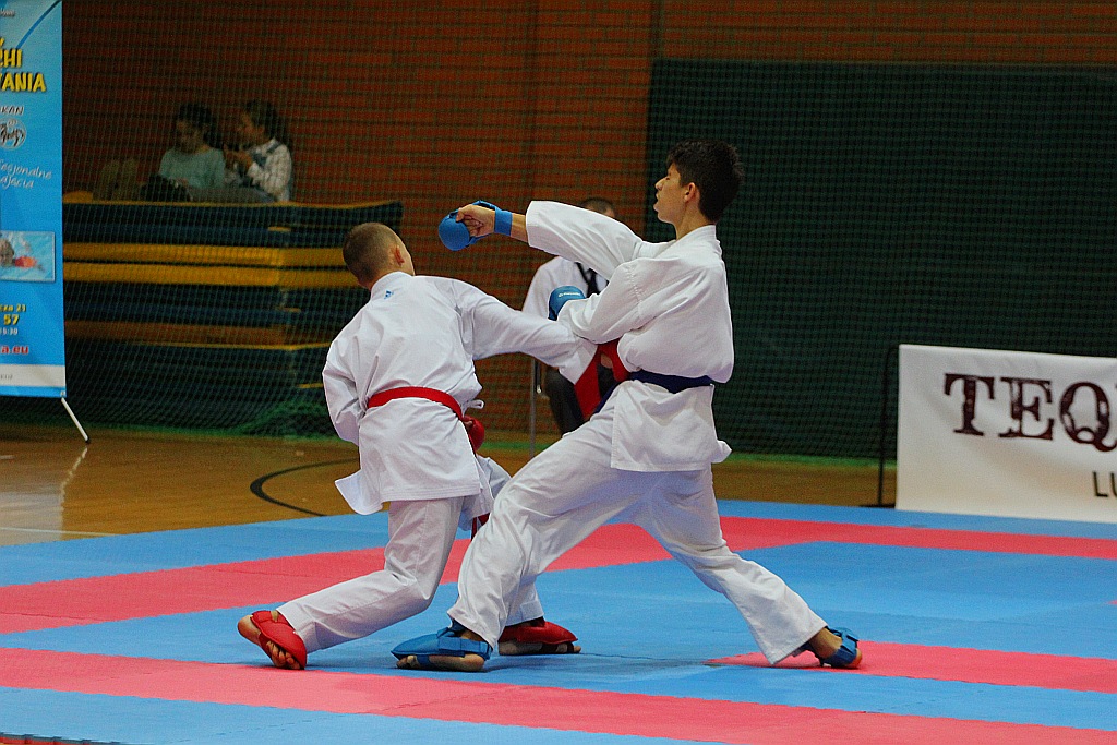 Karate na Piekarach. Tora druga w mistrzostwach