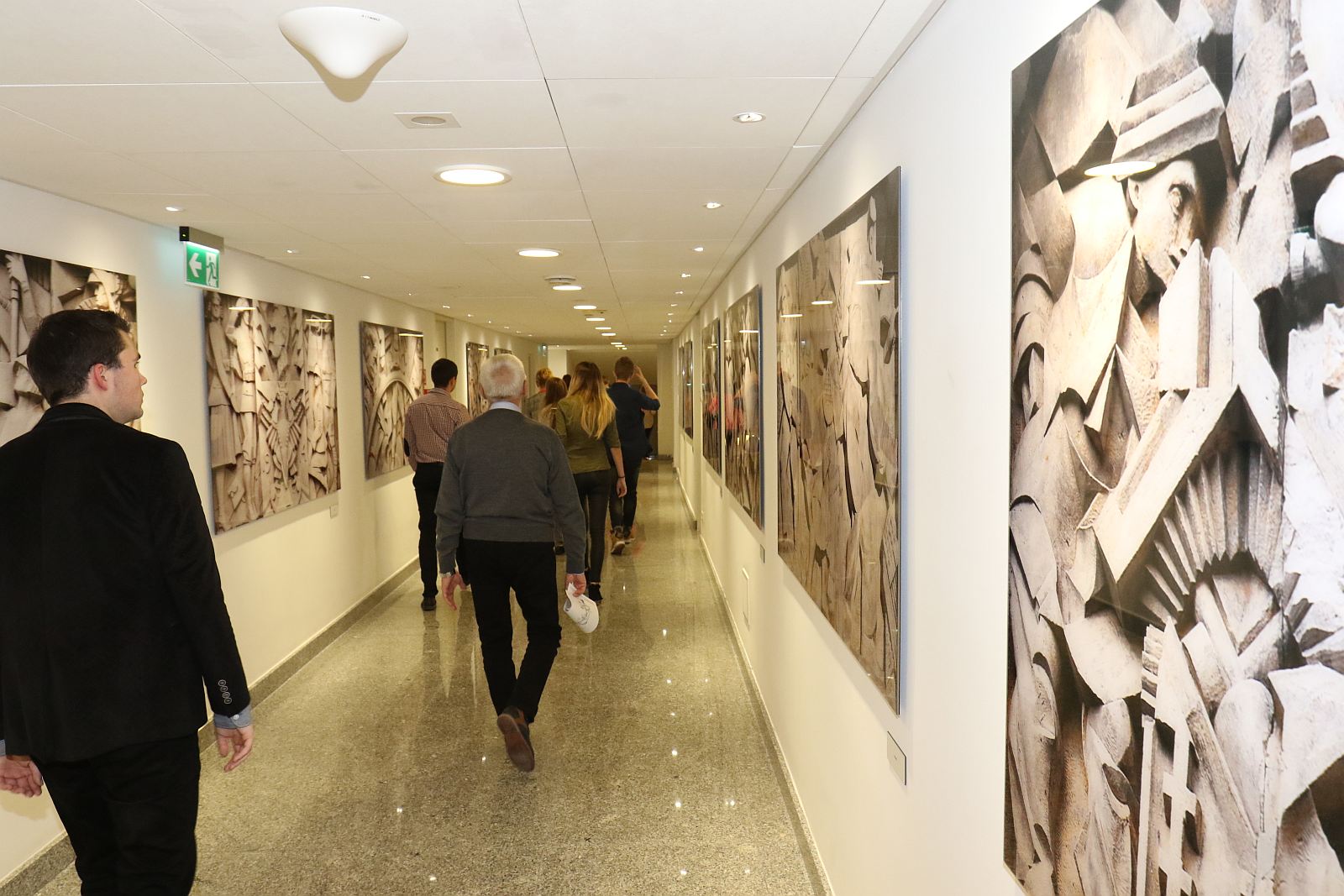 Poseł Kropiwnicki zaprosił legniczan na zwiedzanie Sejmu RP