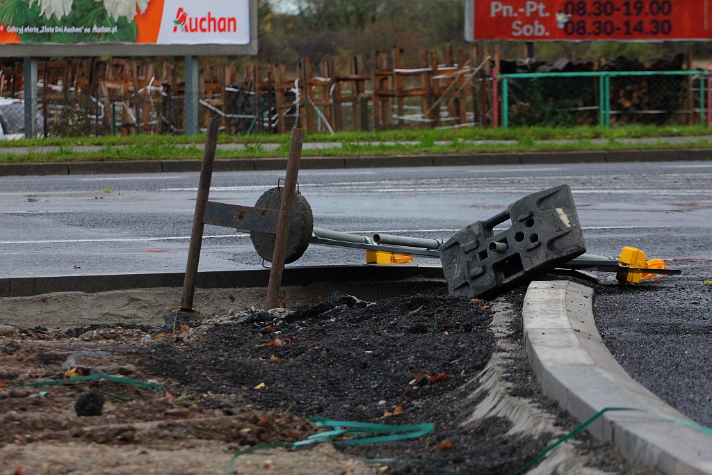 Orkan Grzegorz dotarł do Legnicy i sieje zniszczenie