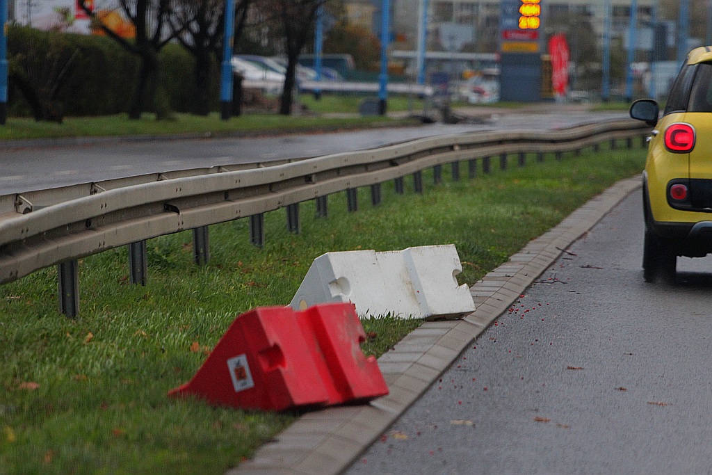 Orkan Grzegorz dotarł do Legnicy i sieje zniszczenie