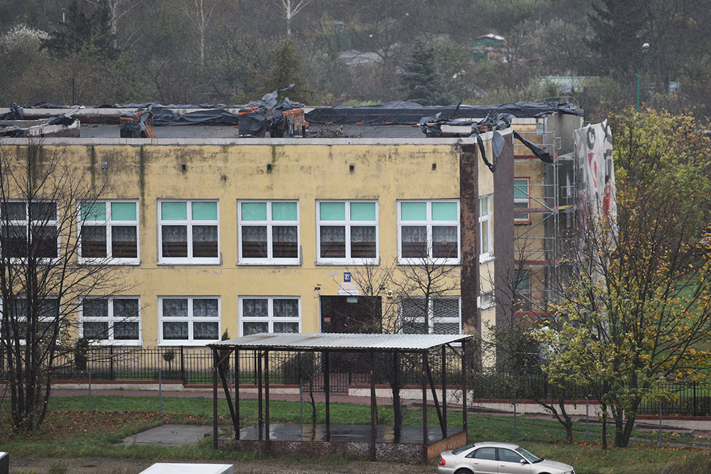 Orkan Grzegorz dotarł do Legnicy i sieje zniszczenie