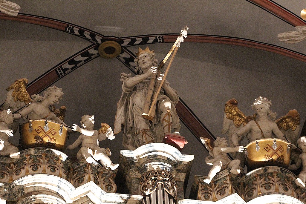 Irena Wisełka - Cieślar zagrała Nadzwyczajny Koncert Organowy