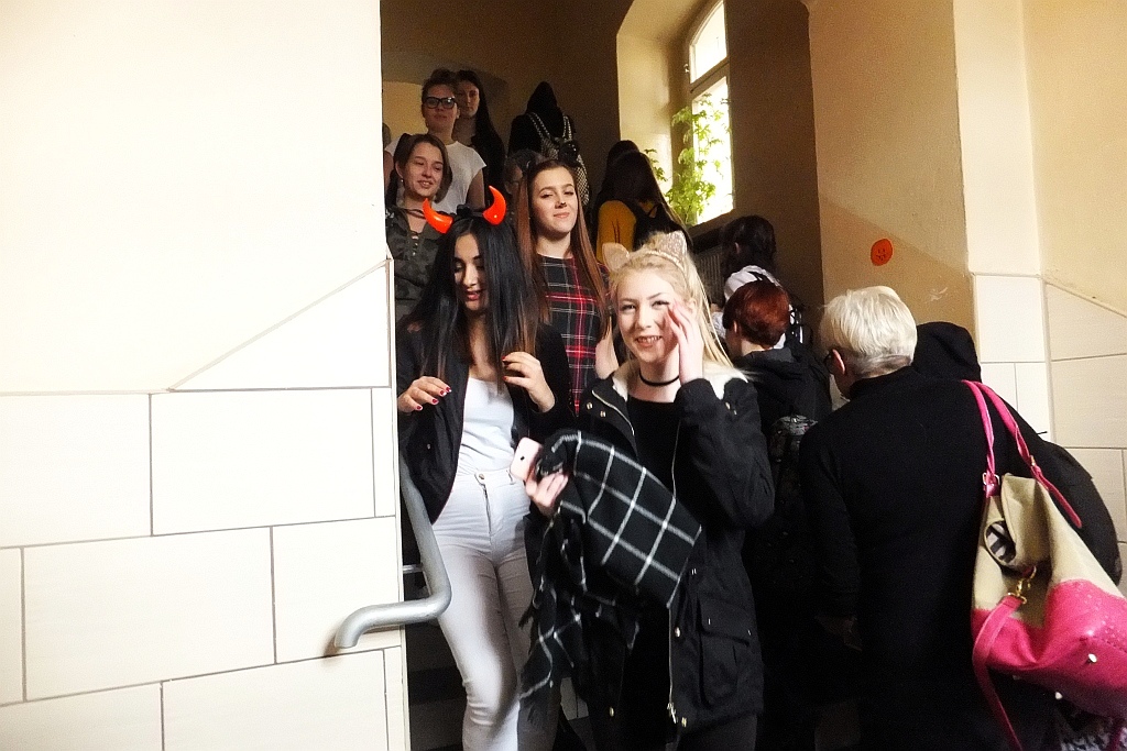 W V Liceum Ogólnokształcącym odbyło się święto Halloween