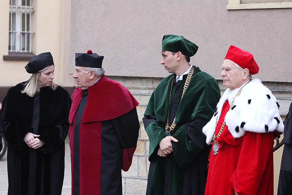 Odsłonięcie tablicy poświęconej Marii Skłodowskiej - Curie