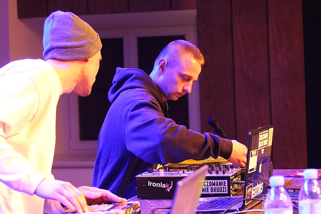 Głos miasta - graffiti jam w ramach projektu Dom Kultury+Wy