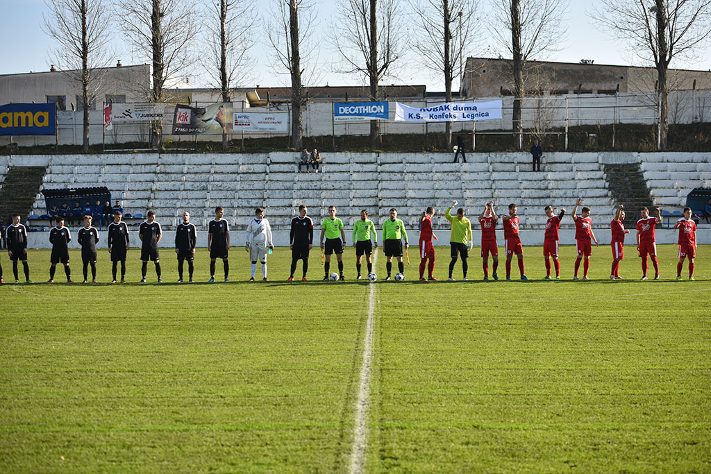 Piłkarze Konfeksu Legnica przegrali pierwszy mecz w sezonie