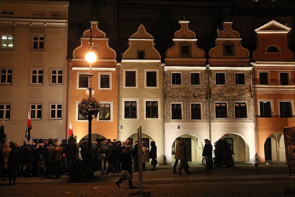 W niedzielne popołudnie oddali hołd Piotrowi Szczęsnemu
