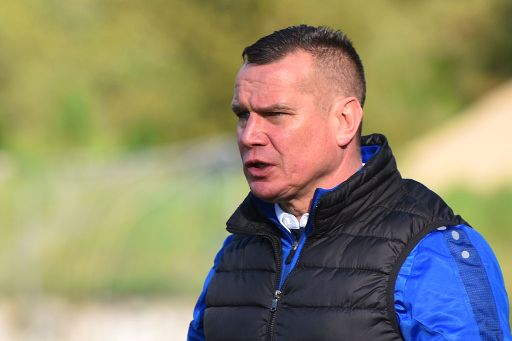 Piłkarze Konfeksu Legnica przegrali pierwszy mecz w sezonie