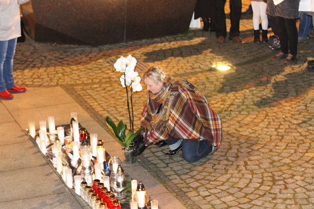 W niedzielne popołudnie oddali hołd Piotrowi Szczęsnemu