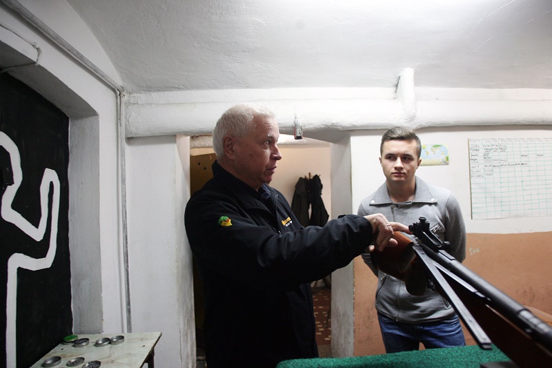 Legniccy uczniowie strzelali o Puchar Prezydenta Miasta Legnicy