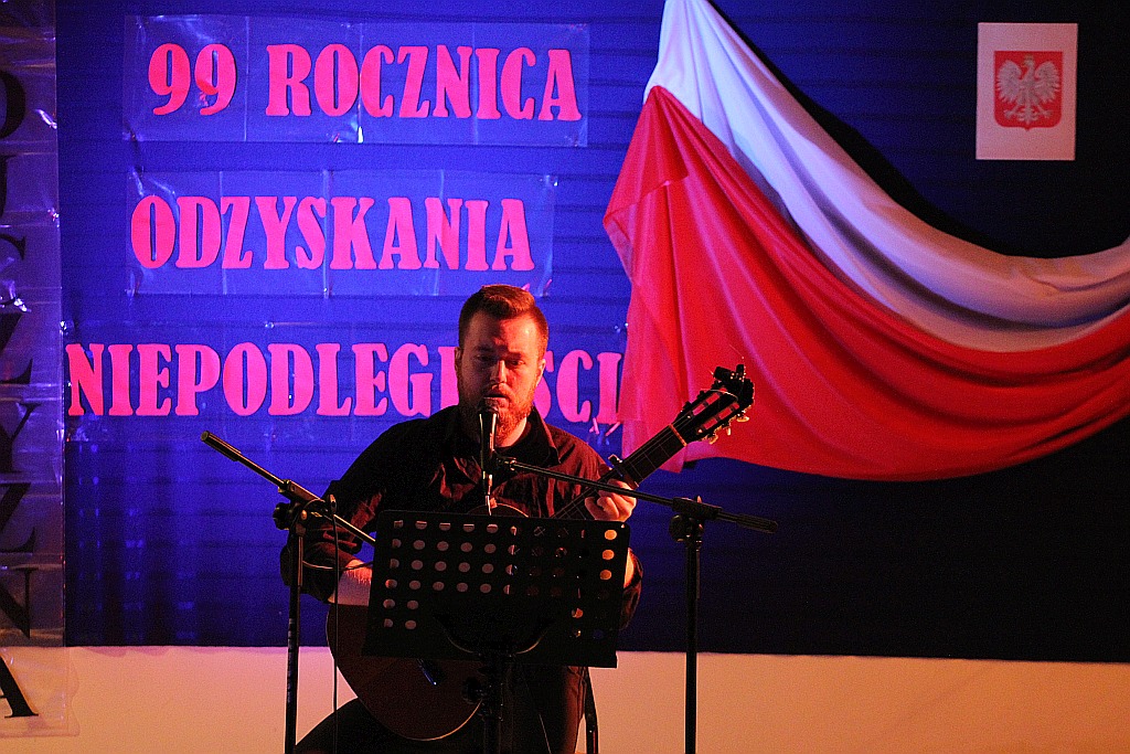 Mateusz Nagórski na rocznicę niepodległości w Rosochatej