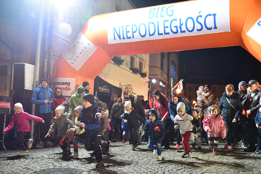 Legnicki Bieg Niepodległości wygrał Tomasz Sobczyk z Wrocławia