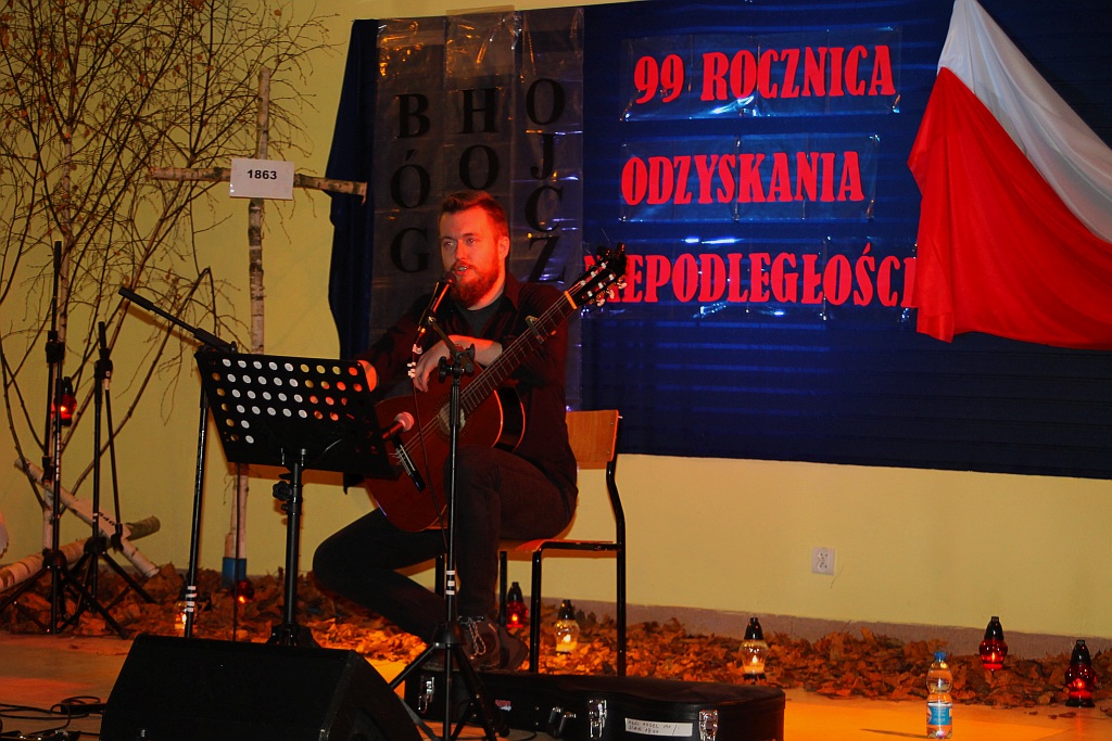 Mateusz Nagórski na rocznicę niepodległości w Rosochatej