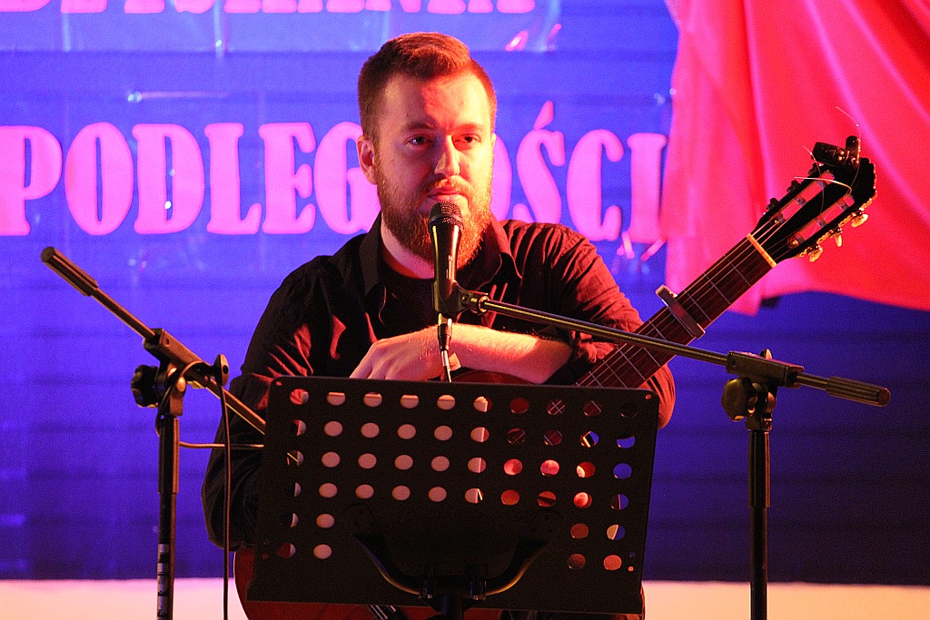 Mateusz Nagórski na rocznicę niepodległości w Rosochatej