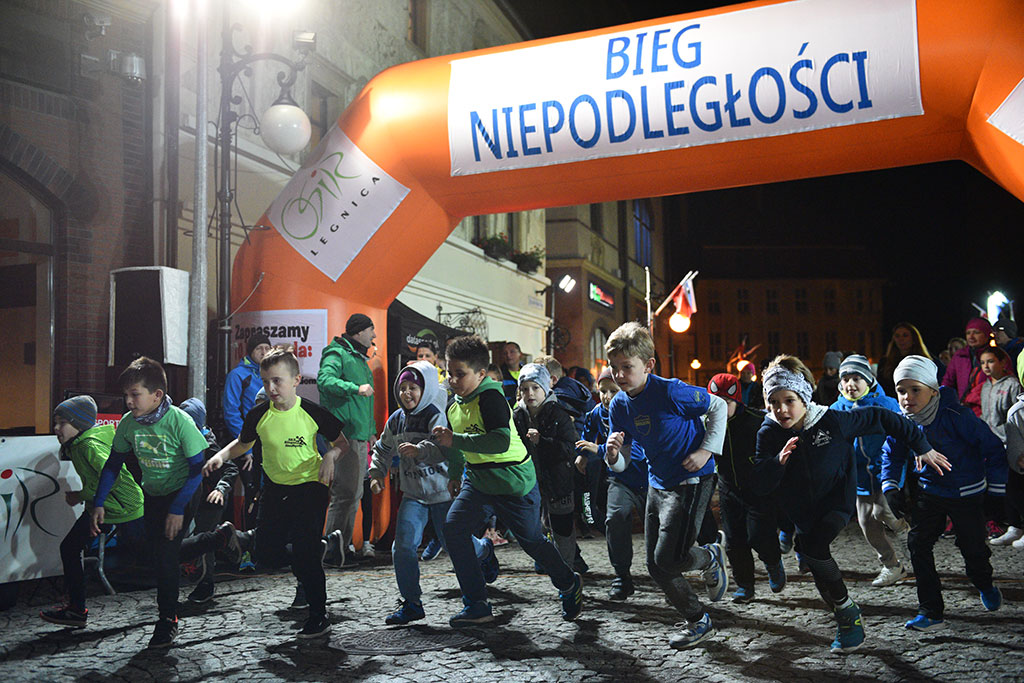 Legnicki Bieg Niepodległości wygrał Tomasz Sobczyk z Wrocławia