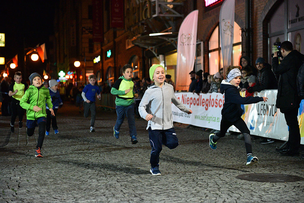 Legnicki Bieg Niepodległości wygrał Tomasz Sobczyk z Wrocławia