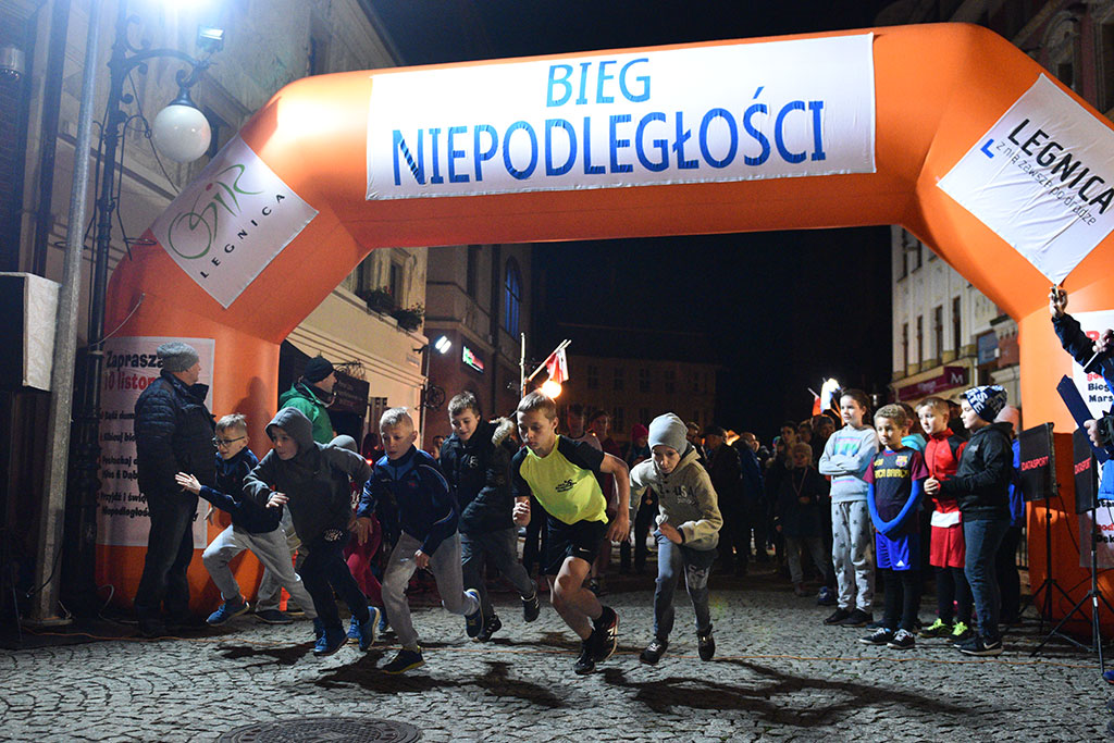 Legnicki Bieg Niepodległości wygrał Tomasz Sobczyk z Wrocławia