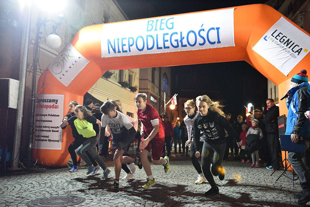 Legnicki Bieg Niepodległości wygrał Tomasz Sobczyk z Wrocławia