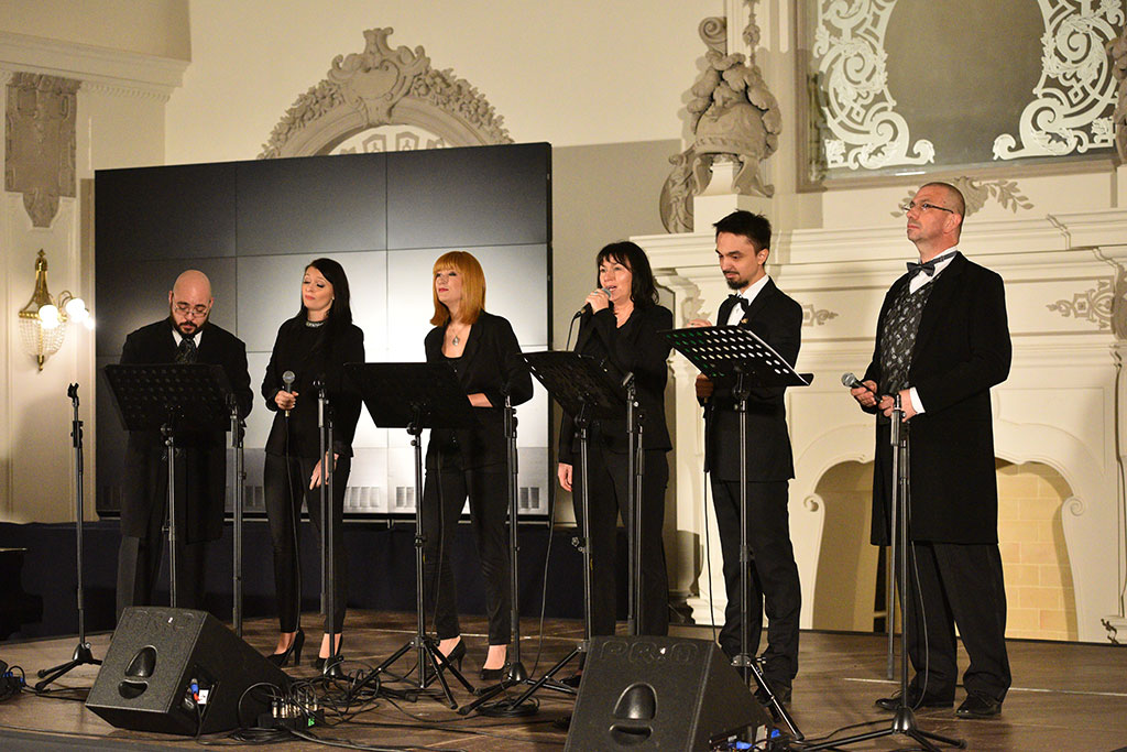 Spirituals Singers Band zaśpiewał największe utwory patriotyczne
