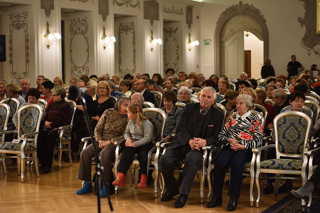 Spirituals Singers Band zaśpiewał największe utwory patriotyczne