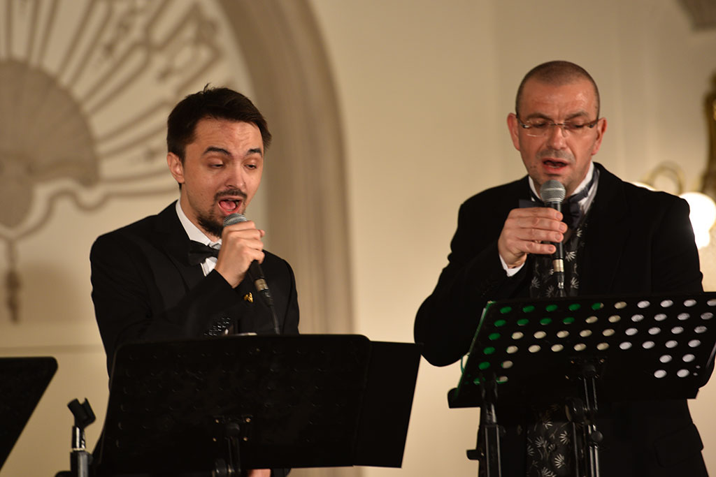 Spirituals Singers Band zaśpiewał największe utwory patriotyczne