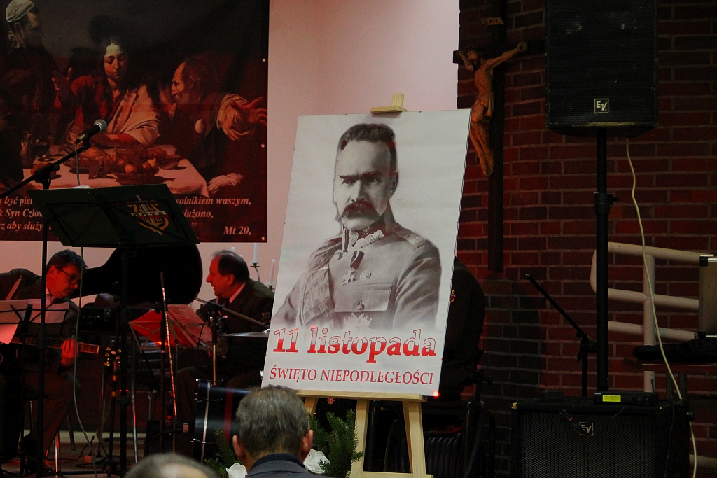 Ponad 300 osób na Koncercie dla Niepodległej