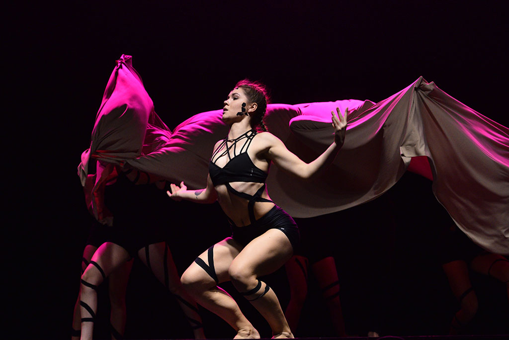 Widowisko Teatru Avatar z okazji Święta Niepodległości ️