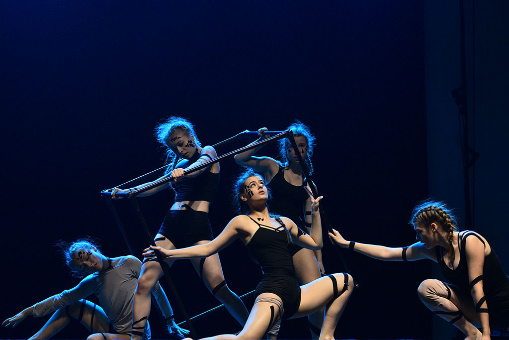Widowisko Teatru Avatar z okazji Święta Niepodległości ️