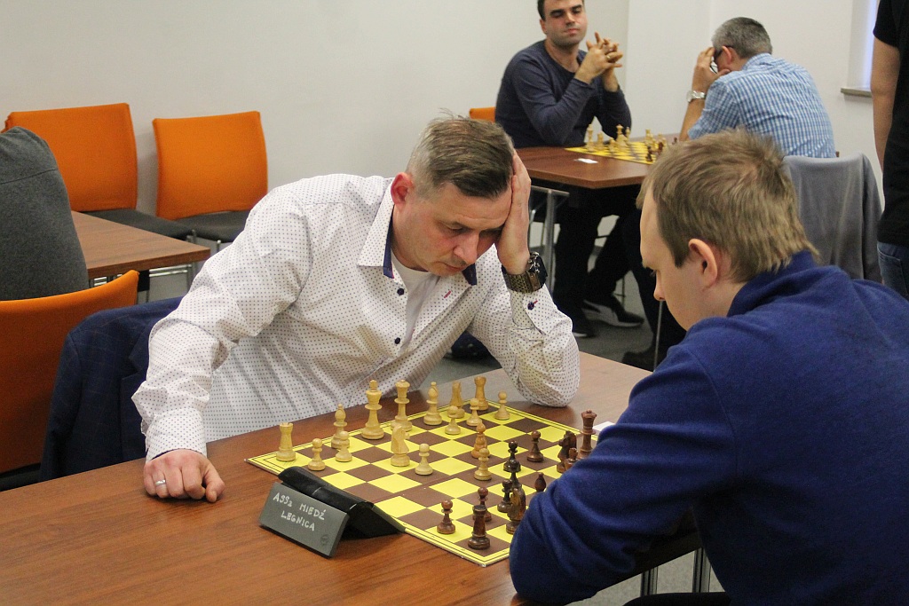 Pracownicy KGHM grali w szachy w Letia Business Center