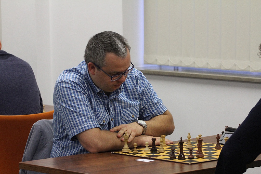 Pracownicy KGHM grali w szachy w Letia Business Center