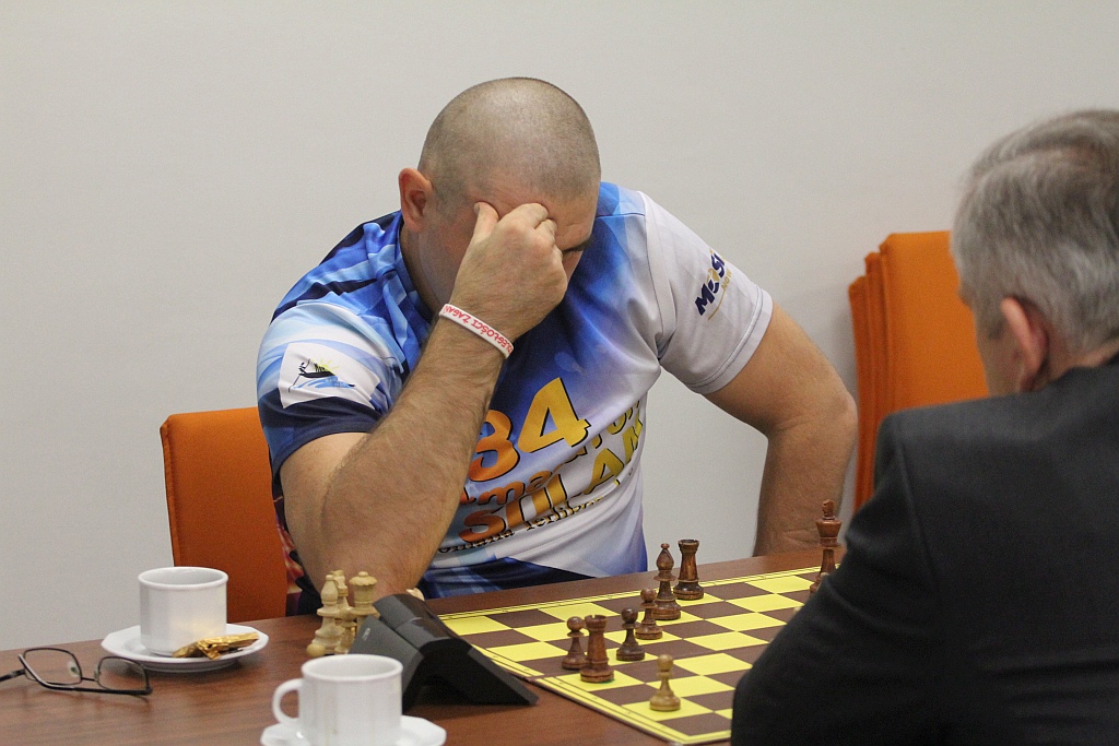 Pracownicy KGHM grali w szachy w Letia Business Center
