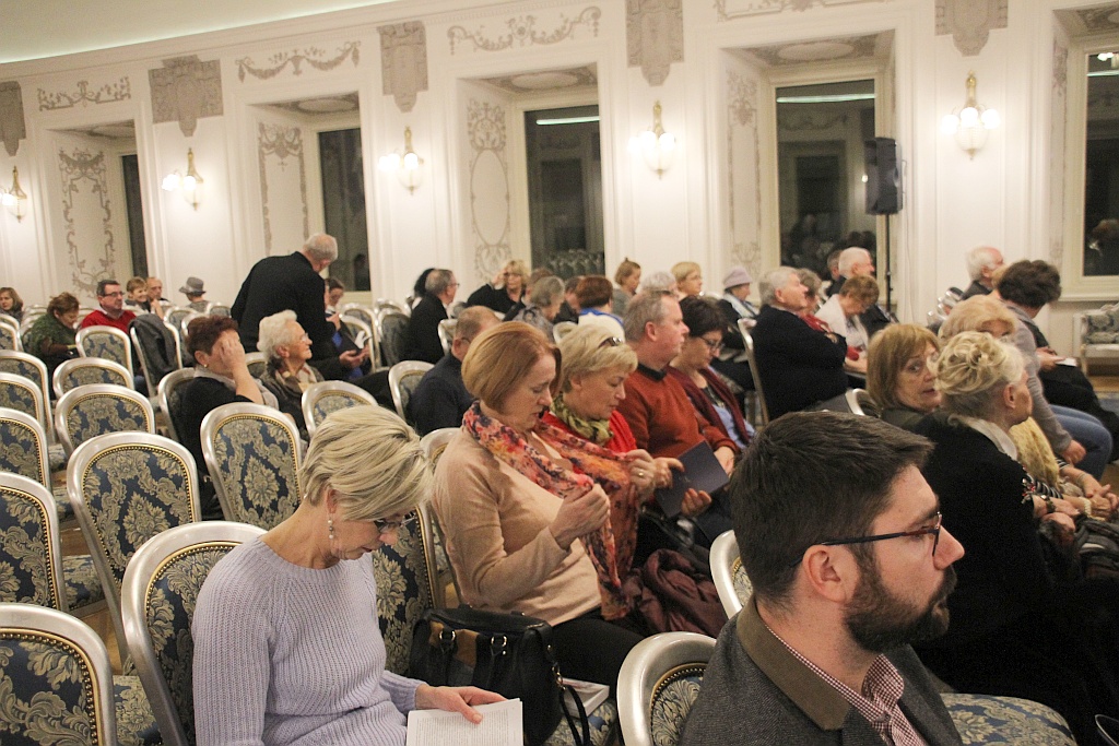 W Sali Królewskiej odbyła się promocja Szkiców Legnickich
