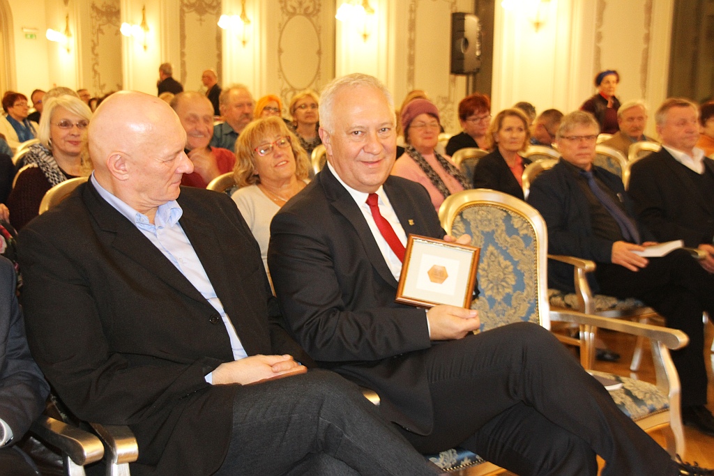 W Sali Królewskiej odbyła się promocja Szkiców Legnickich