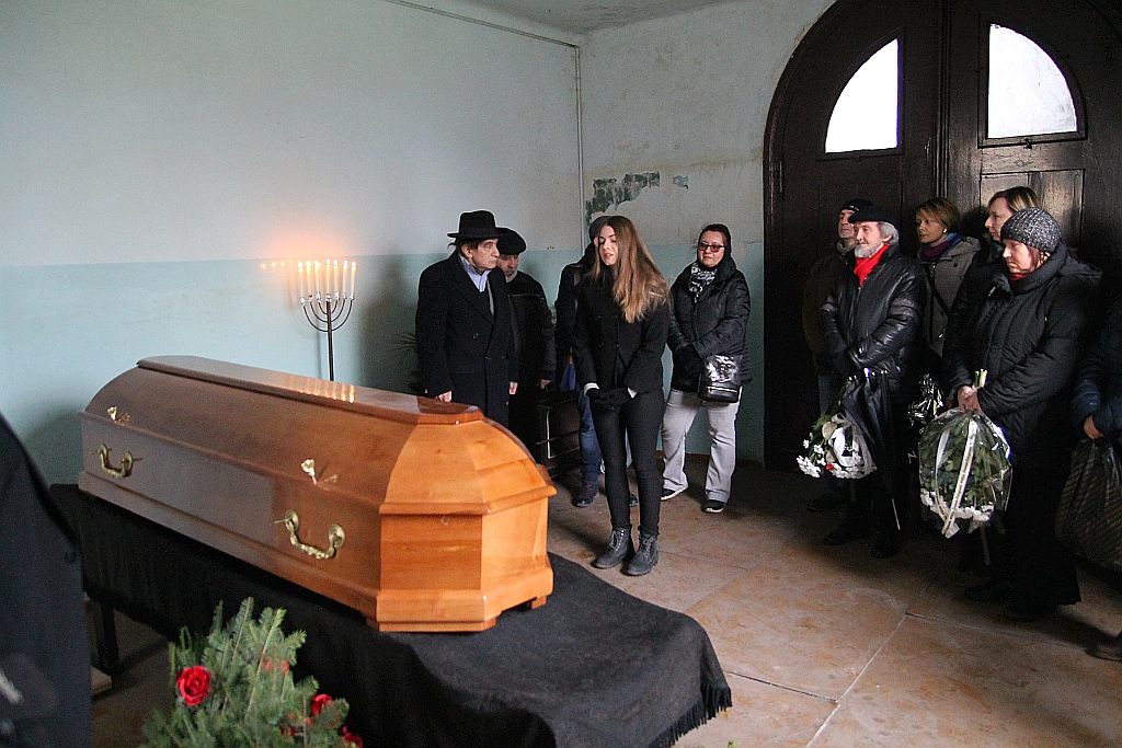 Na cmentarzu przy ul. Wrocławskiej pochowano legendarnego szewca