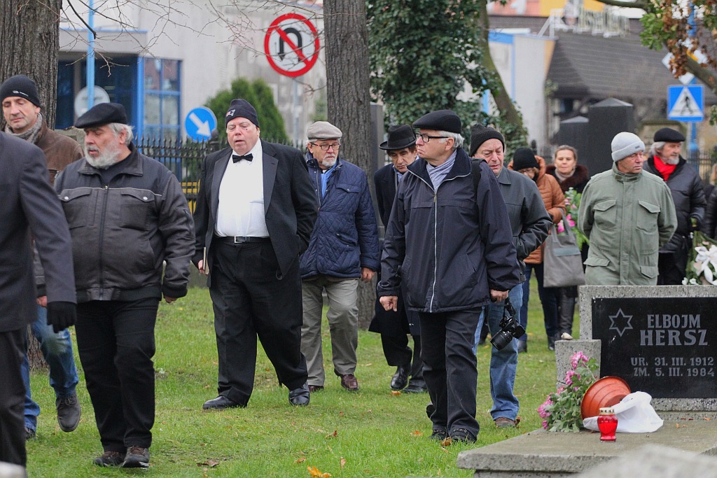 Na cmentarzu przy ul. Wrocławskiej pochowano legendarnego szewca