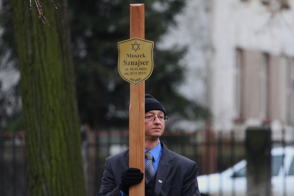 Na cmentarzu przy ul. Wrocławskiej pochowano legendarnego szewca