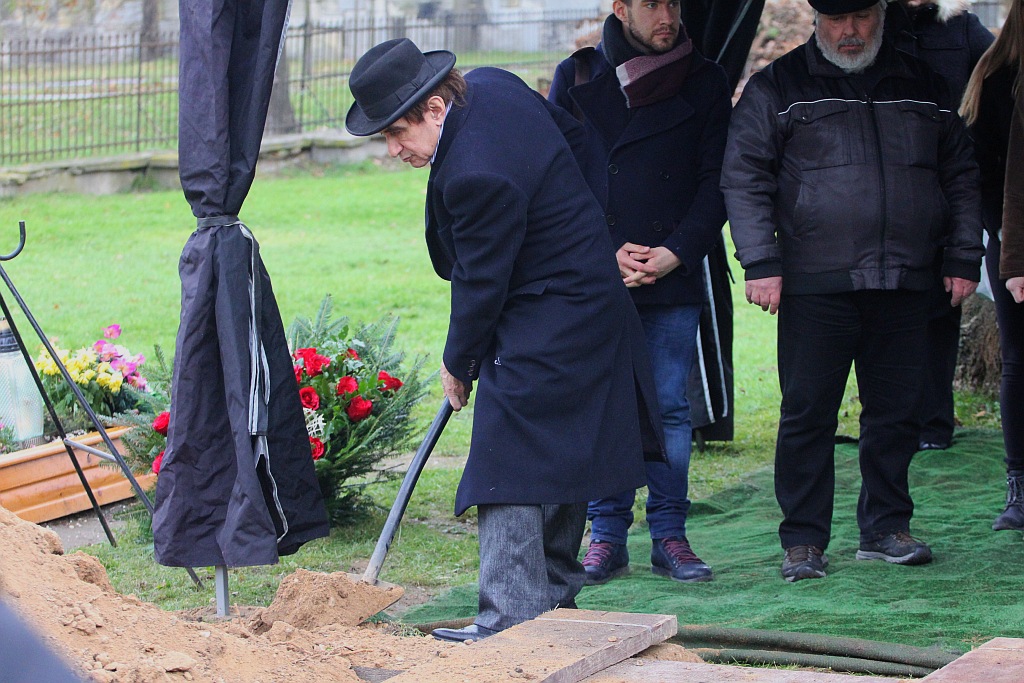 Na cmentarzu przy ul. Wrocławskiej pochowano legendarnego szewca
